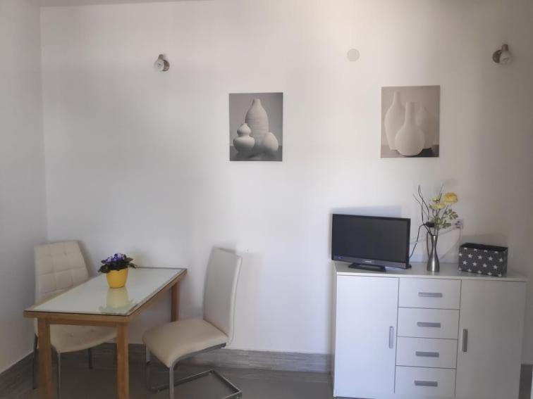 Apartmani Lucica Jezera Ngoại thất bức ảnh