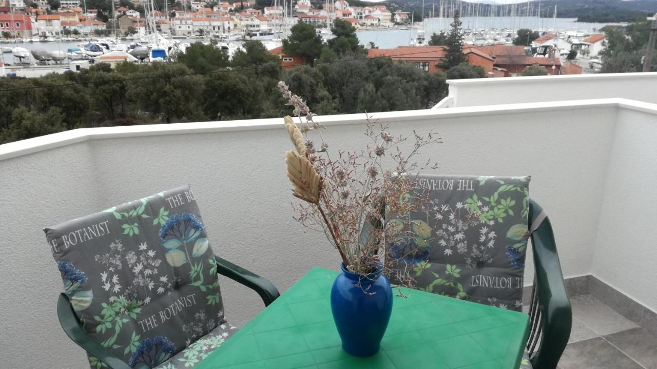 Apartmani Lucica Jezera Ngoại thất bức ảnh