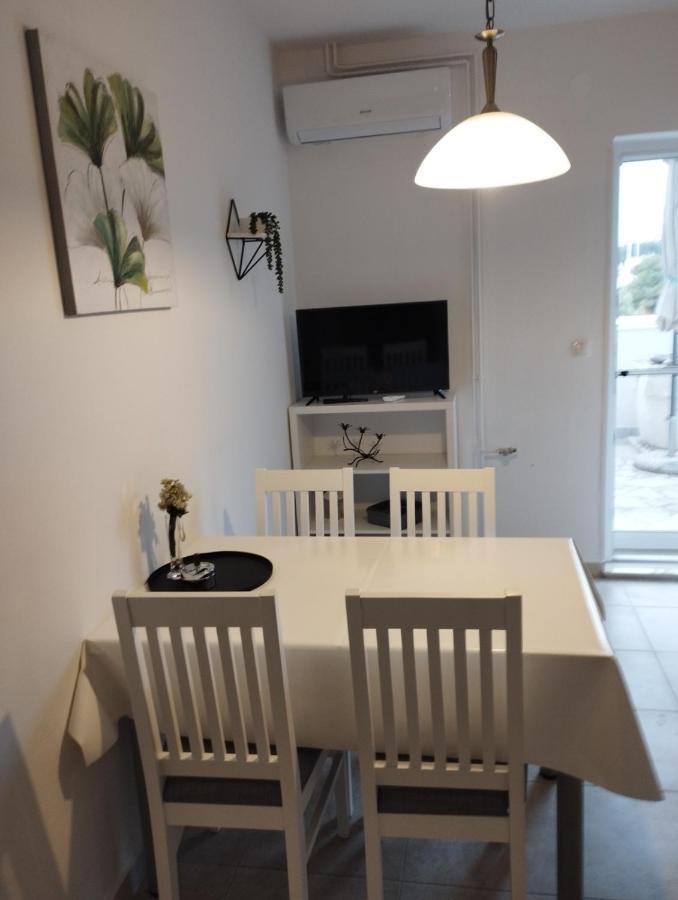 Apartmani Lucica Jezera Ngoại thất bức ảnh